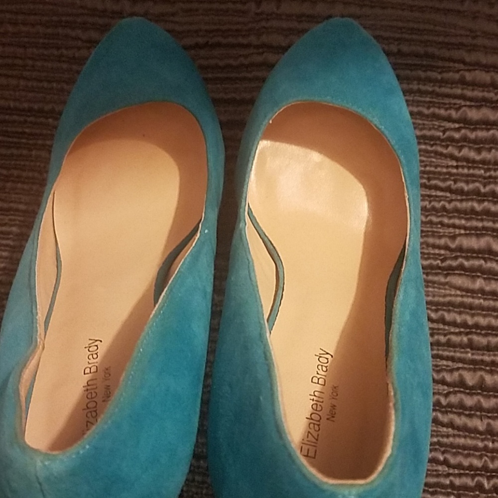 Heels - Picture 7 of 7